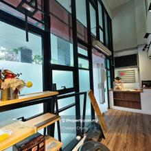 The Leafz @ Dedaun Sungai Besi, Duplex Shop office