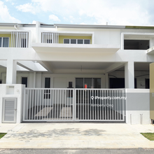 Tiara Sendayan Double Storey House 