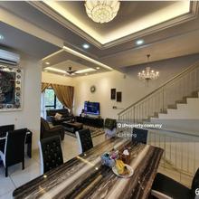N'dira Townvilla for rent - endlot upper unit (partly furnish)