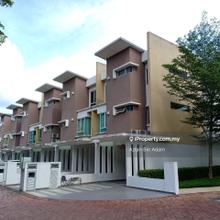 Shah Alam Seksyen 7 Duplex Townhouse Aqua Villa For Sale