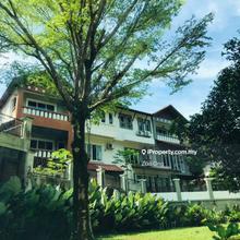 Semi-D house for Sale