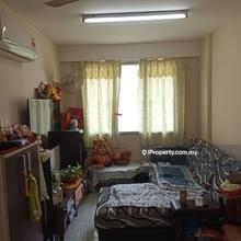 Rare Georgetown Macallum unit for Sale 2 Car park!