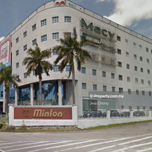 Wisma Minlon Serdang showroom unit for Rent 