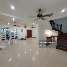 2.5 storey semi-d batu uban pantai jerjak 2850sf rare low price