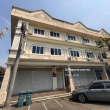 Temerloh (Jln Sg Rabit) Corner lot and Inter. Shop Lot (8) For Rent