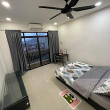 Pelangi Astana Male Big Aircon Room Fully Furnished Near MRT