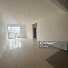 Urgent sale below market price, big layout dual key unit