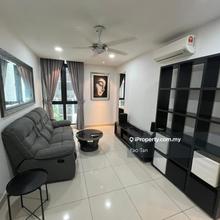 Middle floor unit with renovation