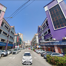 Bandar Sunway Pyramid Shop For Sale