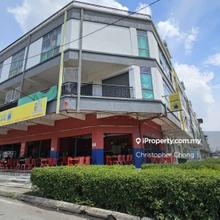 3sty corner shoplot at the Galleria Klang Sentral  