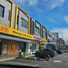 Rimbayu End Lot 2 Storey Shoplot Facing Main Entrance For Rent