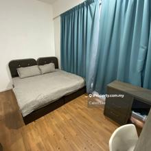 Private Girls Room (Include Wi-Fi & Utilities)