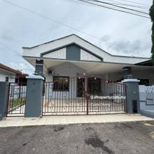 Taman Kiaramas @ Kluang Single Storey Semi D Cluster (100% full loan)