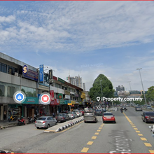 3 Storey Shop For Rent