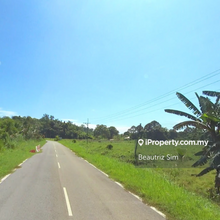 Agricultural land for mid to large-scale farming & plantation