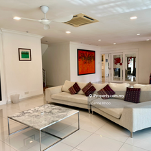 2 storey Renovated bungalow in Taman Seputeh