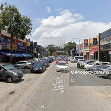 1.5 Storey End Lot Terrace Factory at Bandar Sunway Pjs 11