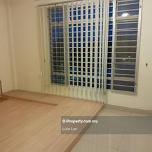 3 rooms apartment good condition for sell at Bukit Segambut 