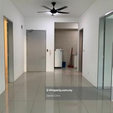 Partly furnish / Renovate with kitchen cabinet / 1 car park