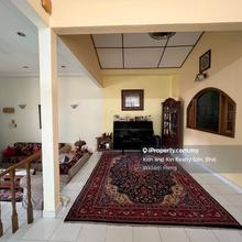 Semi-D house for Sale