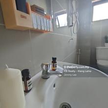 Terrace house for Sale