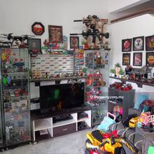 Double storey terrace link house for sale in Usj 12, Subang Jaya.