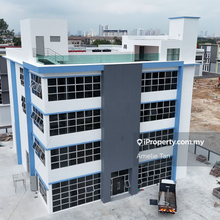 3-story factory with lift 