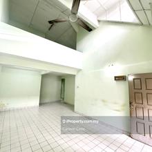 Usj 2, 24x65, well kept, freehold, good location, Nice neighbourhood