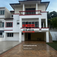 Semi D with wide frontage and generous Land 2.5 Storey Only 1.5mil