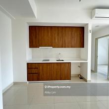 Brand New Unit Mountain View Walk to Lrt & Mall 