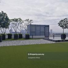 Condo with Garden and Beautiful Seaview
