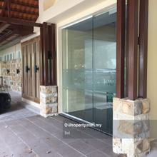 Resort condo