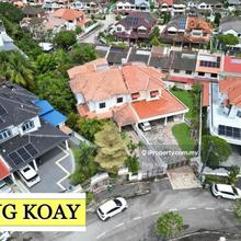 Peaceful neighbourhood, away from main road