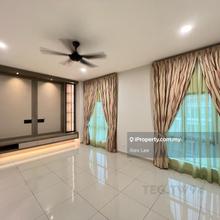 Fully Renovated 65x70 Bandar Puteri Semi D Corner Klang Gated Guarded