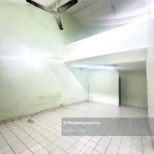 Usj 2, 24x65, well kept, freehold, good location, Nice neighbourhood