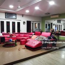 Semi D House Renovated / Laman Residen 3sty, Jalan Kuching