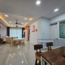 Parkhomes Loe Floor  Condo Renovated 