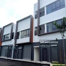 Jade Square 2 @ Kajang Brand New High end Shop Office
