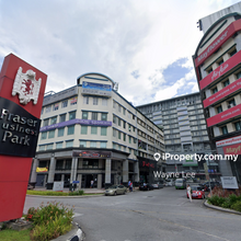 High Visibility 6-Sty Shop Office for Rent in Fraser Business Park K L