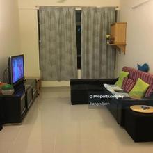 All Season Park 887 Sqft High Floor Renovated Unit Well Maintain