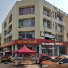 Facing main road , same row with Ambank , Ground floor , area 22x75