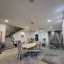 Semi-D house for Sale