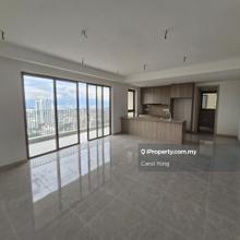 Brand New Unit! Vacant & ready