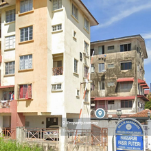 Freehold apartment for sale in ujong pasir