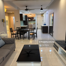 Metropolitan square condo,block E,facing pool