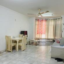 Cheapest move in condition renovated unit very nice must view