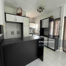 Amansiara townhouse for rent, 1st floor,2 carpark,partially furnished