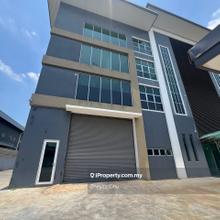 3 Storey Semi Detached Factory For Rent