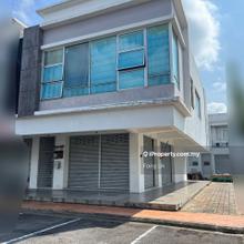 Coner shoplot for rent