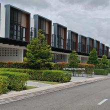 Waterway Residence @ Triple Storey Terrace House 22x123sqft